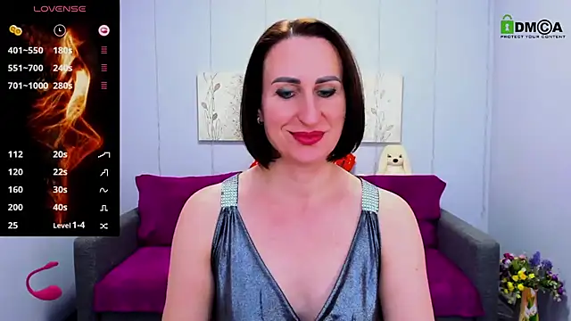 Nia Smithh online show from February 28, 2025, 1:14 pm