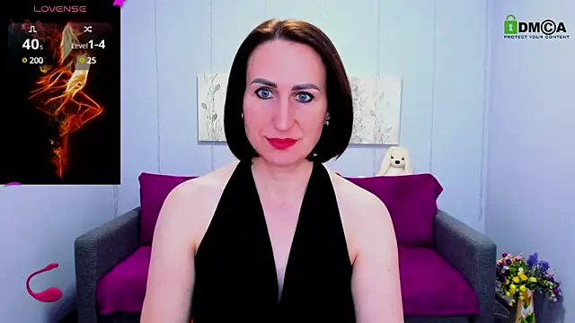 Nia Smithh online show from March 5, 2025, 1:28 pm