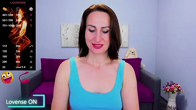 Nia Smithh online show from October 24, 2025, 5:50 am