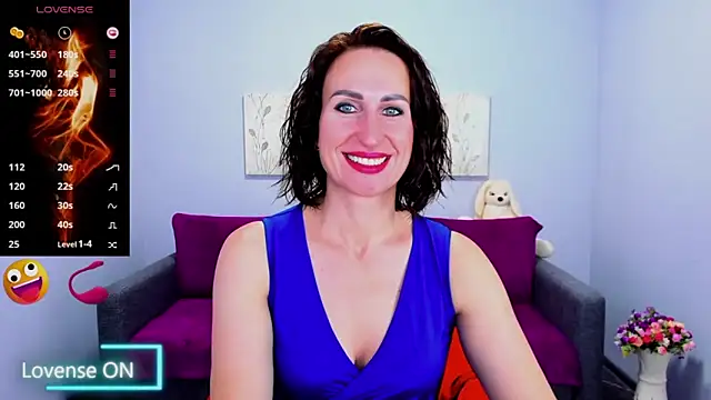 Nia Smithh online show from October 1, 2025, 12:09 pm