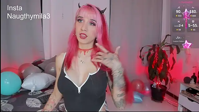 Snapshot of Sky_dominika_ chatting on November 18, 2025, 1:21 am Sky dominika online show from November 18, 2025, 1:21 am