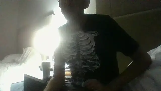 Snapshot of smokenstrokex chatting on December 20, 2024, 2:08 am smokenstrokex online show from December 20, 2024, 2:08 am