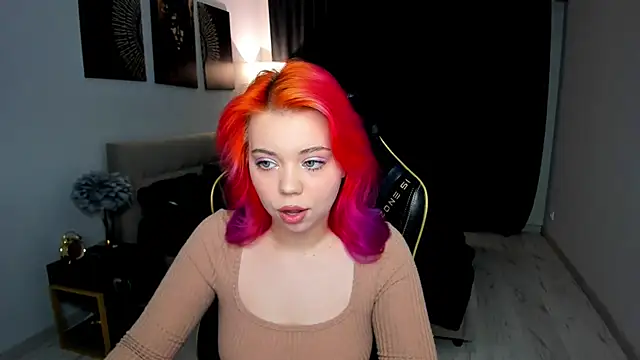 EnergyBunny 1 online show from April 14, 2026, 5:40 pm