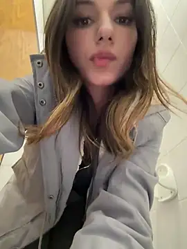  MiaQueen  online show from February 19, 2025, 11:25 pm