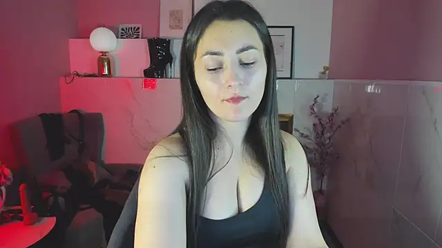 KylieMellow online show from November 6, 2025, 1:15 pm