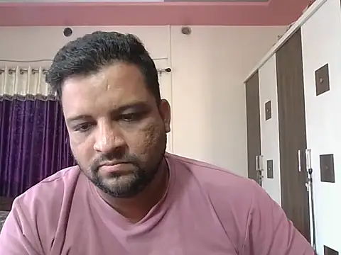 Snapshot of dhruv_love chatting on March 2, 2026, 5:08 am dhruv love online show from March 2, 2026, 5:08 am