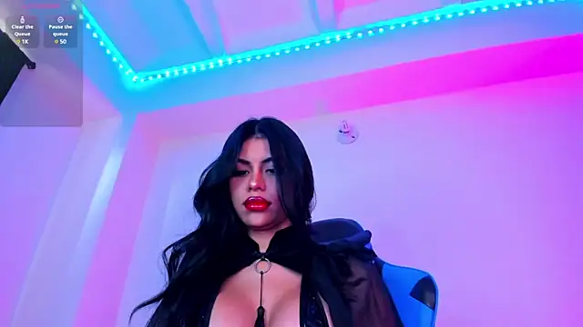 Snapshot of divinesalome chatting on February 26, 2025, 8:04 pm divinesalome online show from February 26, 2025, 8:04 pm