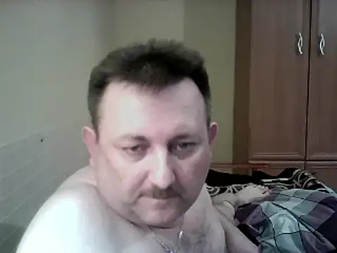 Snapshot of Novy73 chatting on March 1, 2025, 12:28 am Novy73 online show from March 1, 2025, 12:28 am