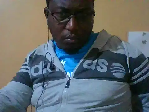 Snapshot of honeyswit chatting on October 24, 2025, 7:13 pm honeyswit online show from October 24, 2025, 7:13 pm