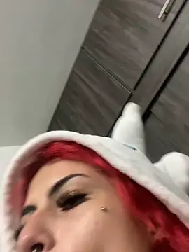 Rainnbow  online show from December 11, 2024, 5:00 am