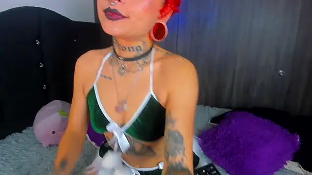 Rainnbow  online show from December 20, 2024, 4:20 am