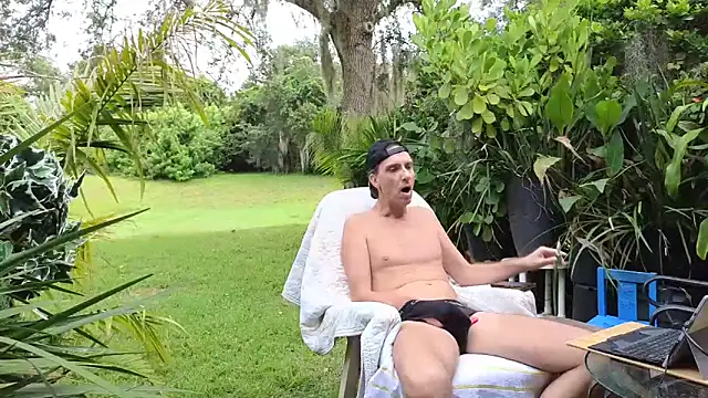 eliberator1777 online show from September 13, 2025, 9:26 pm