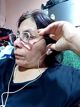 Anypink online show from January 14, 2025, 2:08 am