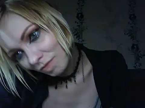 Snapshot of WildMissNiks chatting on June 30, 2026, 7:08 am WildMissNiks online show from June 30, 2026, 7:08 am