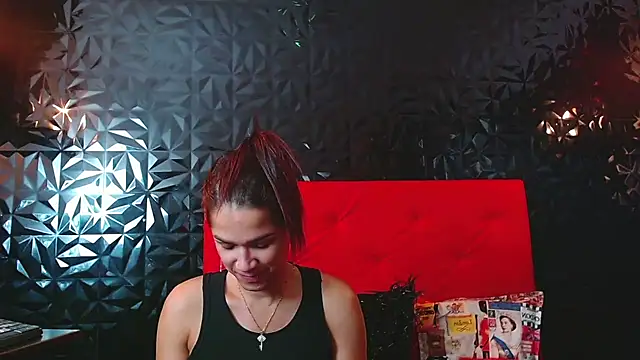 Snapshot of PINK__LOLA1 chatting on March 22, 2025, 2:03 pm PINK LOLA1 online show from March 22, 2025, 2:03 pm