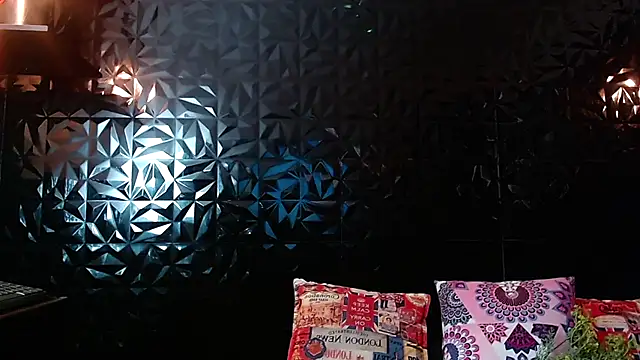 Snapshot of PINK__LOLA1 chatting on September 9, 2025, 11:47 pm PINK LOLA1 online show from September 9, 2025, 11:47 pm