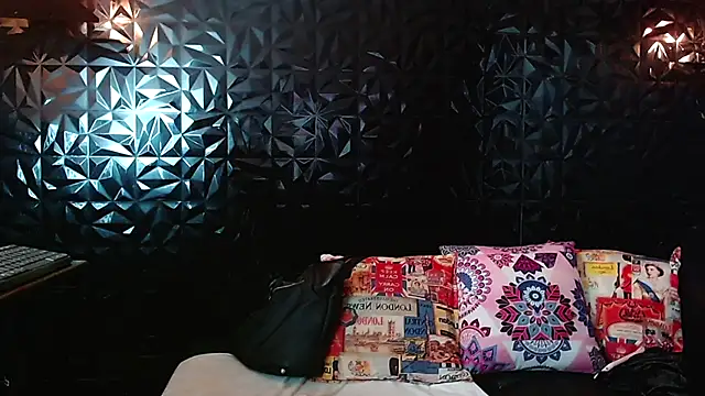 Snapshot of PINK__LOLA1 chatting on October 12, 2025, 12:45 am PINK LOLA1 online show from October 12, 2025, 12:45 am