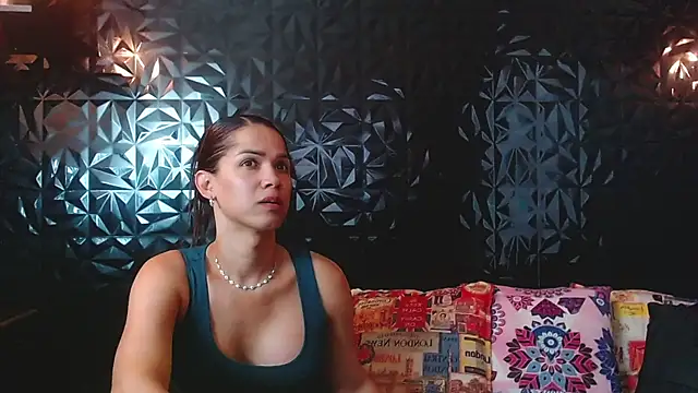 PINK  LOLA1 online show from October 24, 2025, 8:41 pm