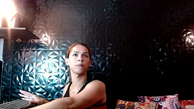 PINK  LOLA1 online show from February 10, 2026, 11:42 am