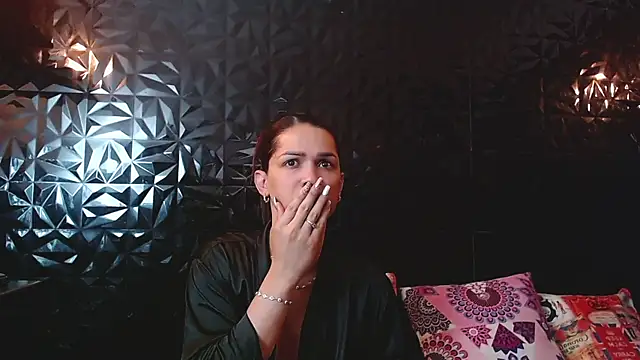 Snapshot of PINK__LOLA1 chatting on September 30, 2025, 12:11 pm PINK LOLA1 online show from September 30, 2025, 12:11 pm
