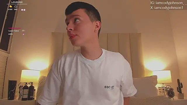 Snapshot of the_little_cody chatting on February 4, 2026, 7:42 pm the little cody online show from February 4, 2026, 7:42 pm