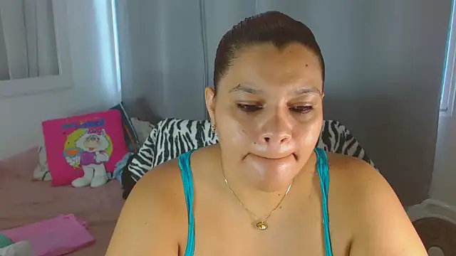 Snapshot of Selenna01 chatting on March 14, 2025, 12:51 pm Selenna01 online show from March 14, 2025, 12:51 pm