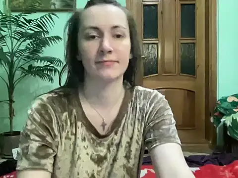 Snapshot of AngelTough20 chatting on June 5, 2026, 12:15 am AngelTough20 online show from June 5, 2026, 12:15 am