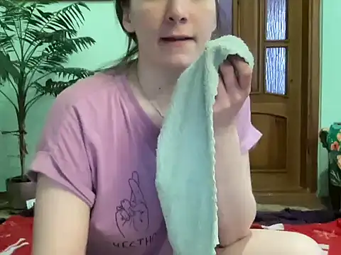 Snapshot of AngelTough20 chatting on June 25, 2026, 5:12 am AngelTough20 online show from June 25, 2026, 5:12 am