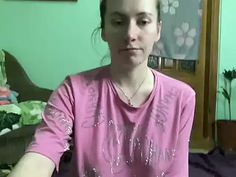 Snapshot of AngelTough20 chatting on October 28, 2025, 11:03 pm AngelTough20 online show from October 28, 2025, 11:03 pm