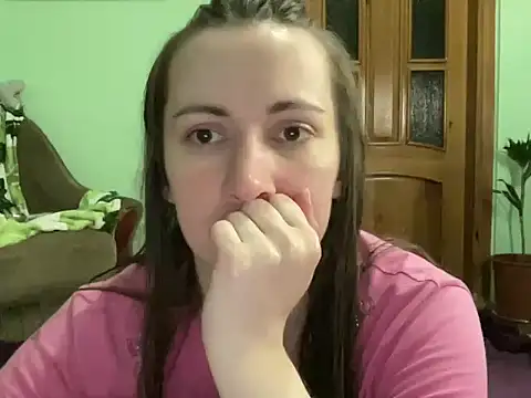 Snapshot of AngelTough20 chatting on September 29, 2025, 10:26 pm AngelTough20 online show from September 29, 2025, 10:26 pm