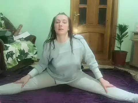 Snapshot of AngelTough20 chatting on February 20, 2025, 9:09 pm AngelTough20 online show from February 20, 2025, 9:09 pm