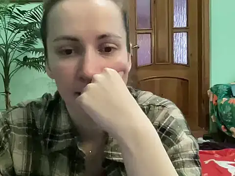 Snapshot of AngelTough20 chatting on June 14, 2026, 3:52 am AngelTough20 online show from June 14, 2026, 3:52 am