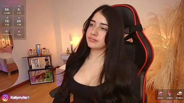 Snapshot of KallyMyller1 chatting on January 23, 2025, 7:40 pm KallyMyller1 online show from January 23, 2025, 7:40 pm