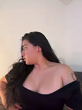 KallyMyller1 online show from June 2, 2026, 7:36 pm