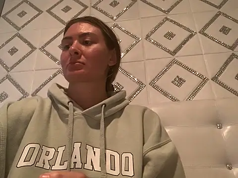 Snapshot of Alyssa_rhoades chatting on January 26, 2025, 11:39 pm Alyssa rhoades online show from January 26, 2025, 11:39 pm