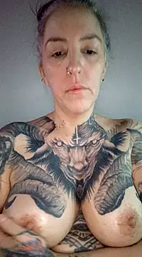 vamporasuccubus19777 online show from March 20, 2025, 3:45 am