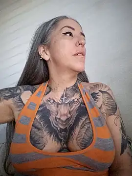 vamporasuccubus19777 online show from March 21, 2025, 6:51 pm