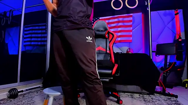 Aydenmiller96 online show from October 7, 2025, 2:51 pm