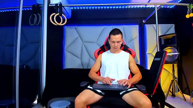 Aydenmiller96 online show from May 30, 2026, 7:52 pm