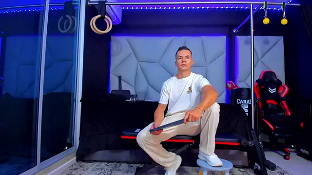 Aydenmiller96 online show from November 12, 2025, 1:59 pm