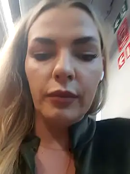 Dirtyfeelin online show from November 2, 2025, 5:12 am