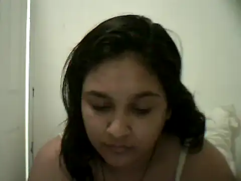 Snapshot of Indianbloom- chatting on February 19, 2025, 5:49 pm Indianbloom- online show from February 19, 2025, 5:49 pm