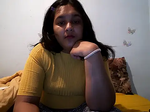 Snapshot of Indianbloom- chatting on October 22, 2025, 7:35 pm Indianbloom- online show from October 22, 2025, 7:35 pm