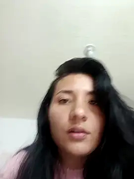 Snapshot of emily_honter chatting on March 6, 2025, 6:16 pm emily honter online show from March 6, 2025, 6:16 pm