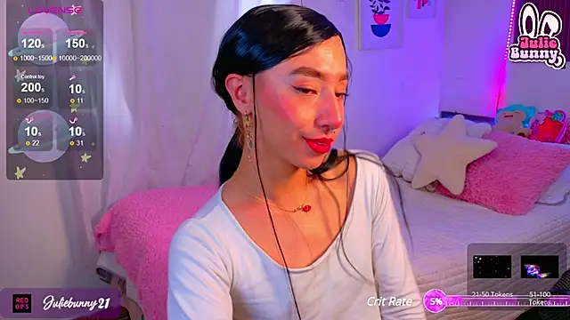 Snapshot of Littlebunny21 chatting on March 2, 2025, 8:35 pm Littlebunny21 online show from March 2, 2025, 8:35 pm