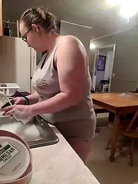 Snapshot of ZeTurtleMaster chatting on January 12, 2025, 12:07 am ZeTurtleMaster online show from January 12, 2025, 12:07 am