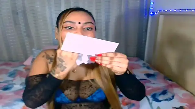 Snapshot of sexyindianchic chatting on November 20, 2025, 6:19 pm sexyindianchic online show from November 20, 2025, 6:19 pm