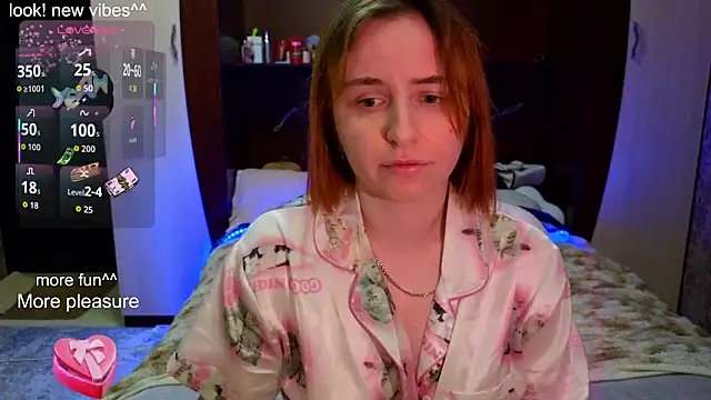 DanaMartina online show from April 3, 2026, 4:24 pm