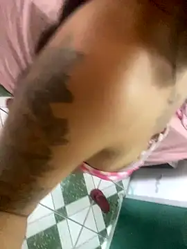 angellhott online show from December 3, 2025, 12:26 pm