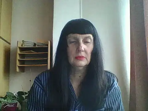 MelanyBanks online show from October 9, 2025, 11:33 am
